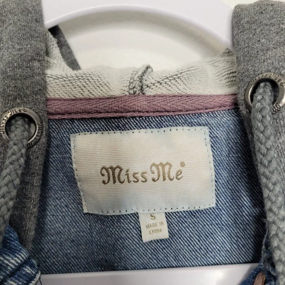Miss Me grunge denim jacket sweatshirt hoodie jacket size small